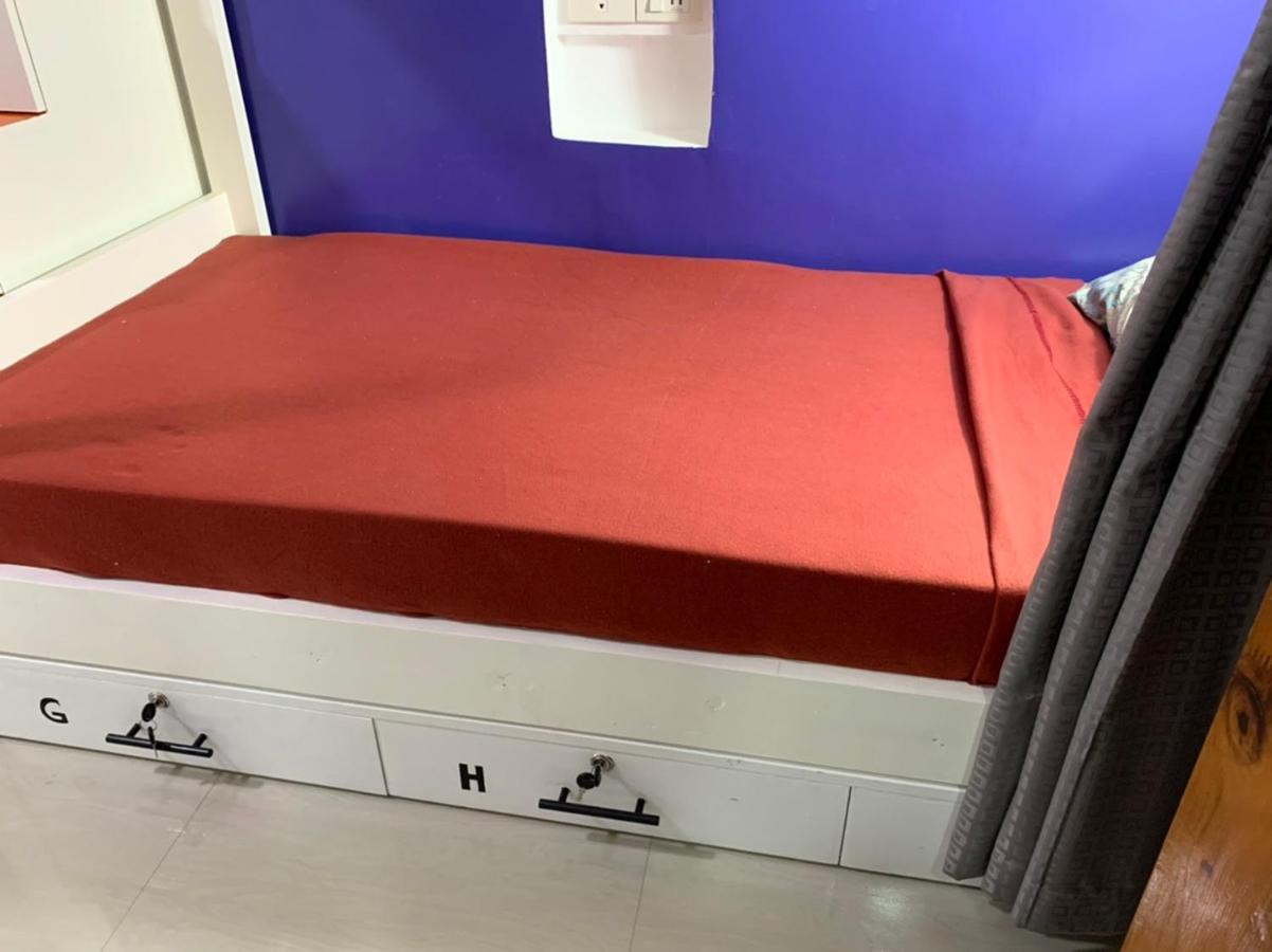 Beinte Singko De Marso Apartments Candon Dış mekan fotoğraf