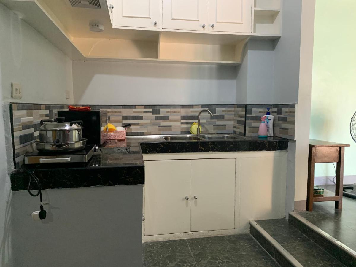 Beinte Singko De Marso Apartments Candon Dış mekan fotoğraf