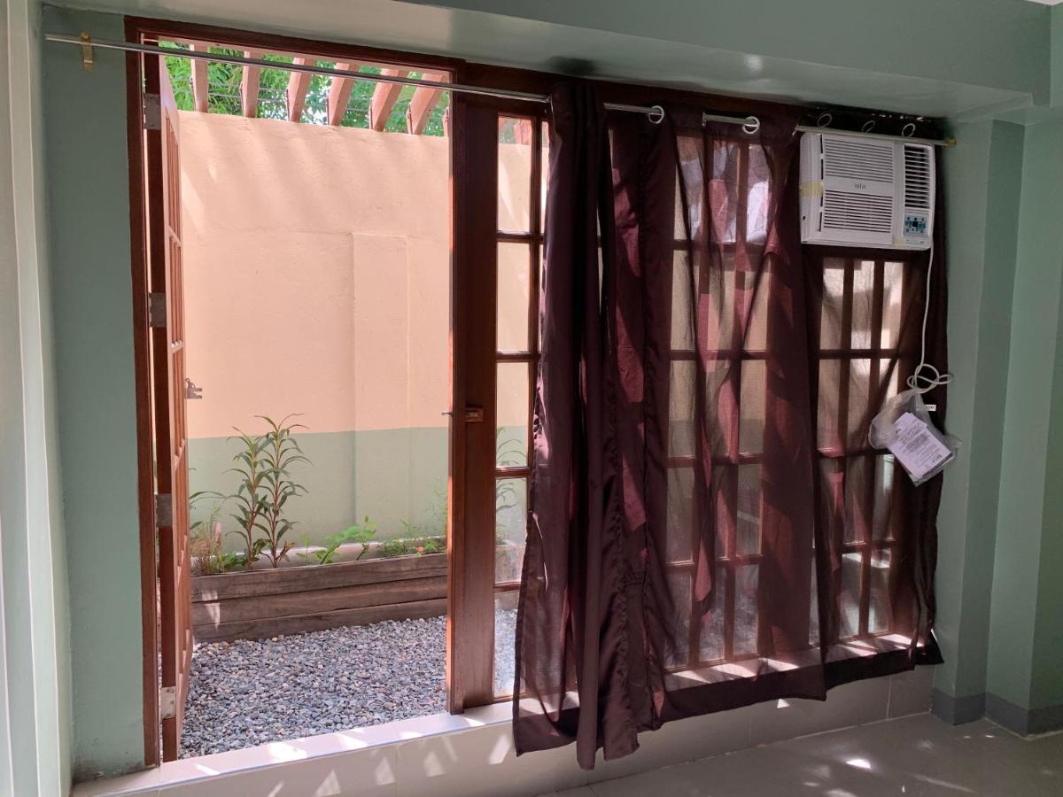 Beinte Singko De Marso Apartments Candon Dış mekan fotoğraf