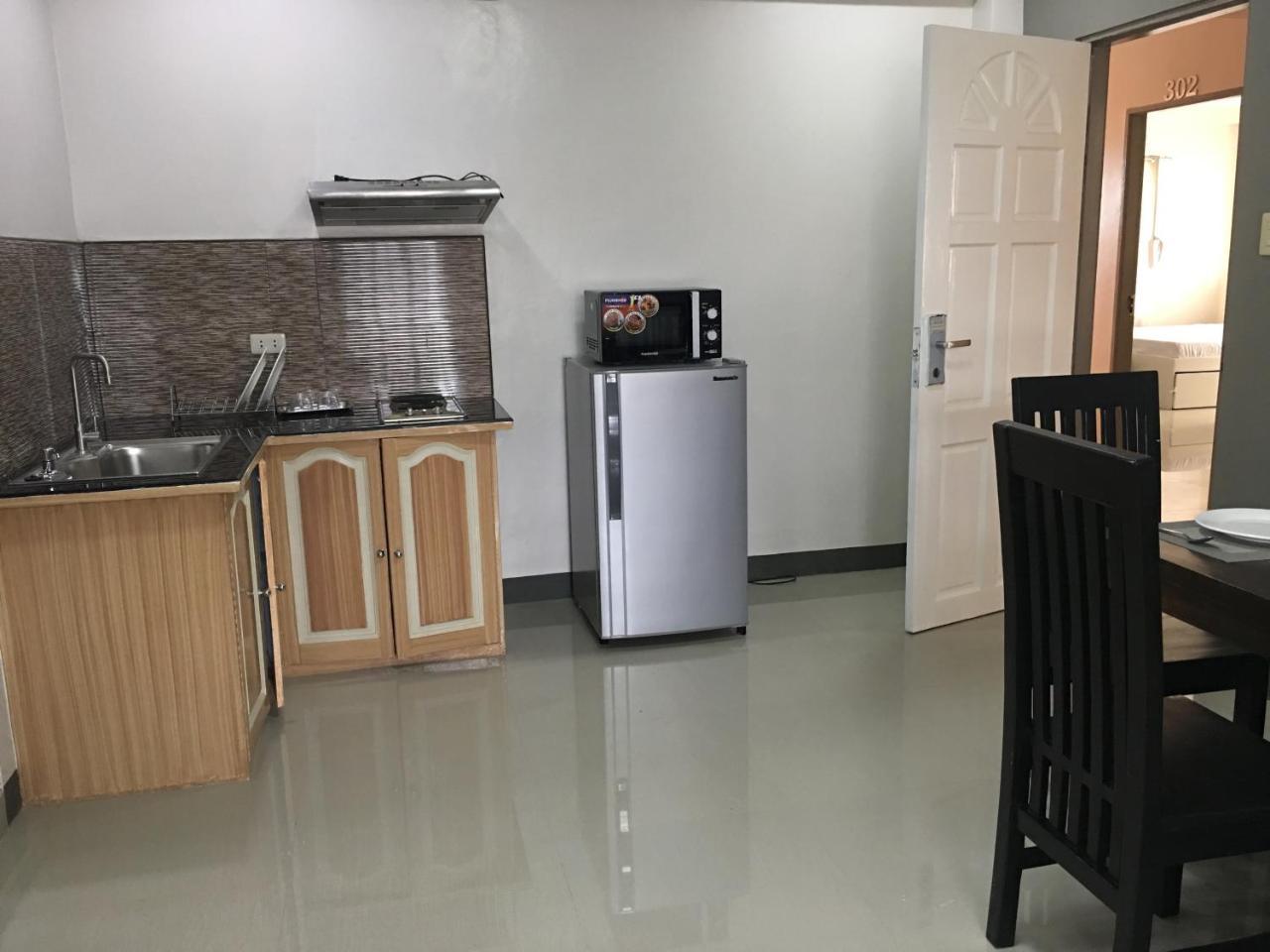 Beinte Singko De Marso Apartments Candon Dış mekan fotoğraf