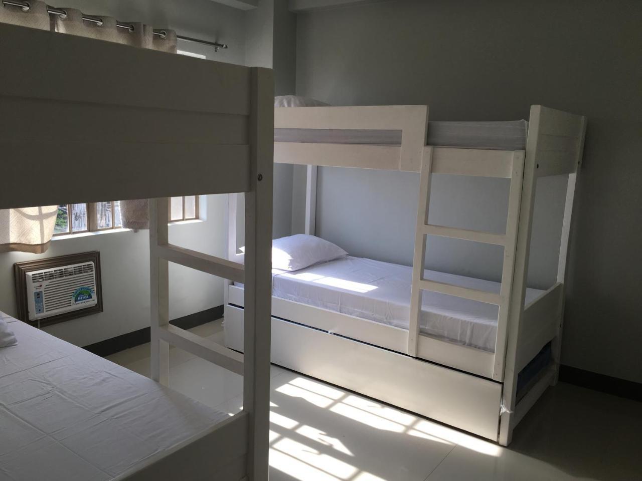 Beinte Singko De Marso Apartments Candon Dış mekan fotoğraf
