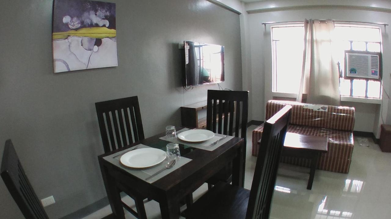 Beinte Singko De Marso Apartments Candon Dış mekan fotoğraf