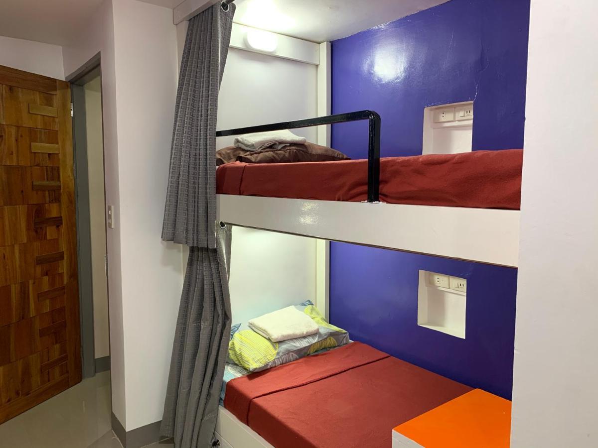Beinte Singko De Marso Apartments Candon Dış mekan fotoğraf