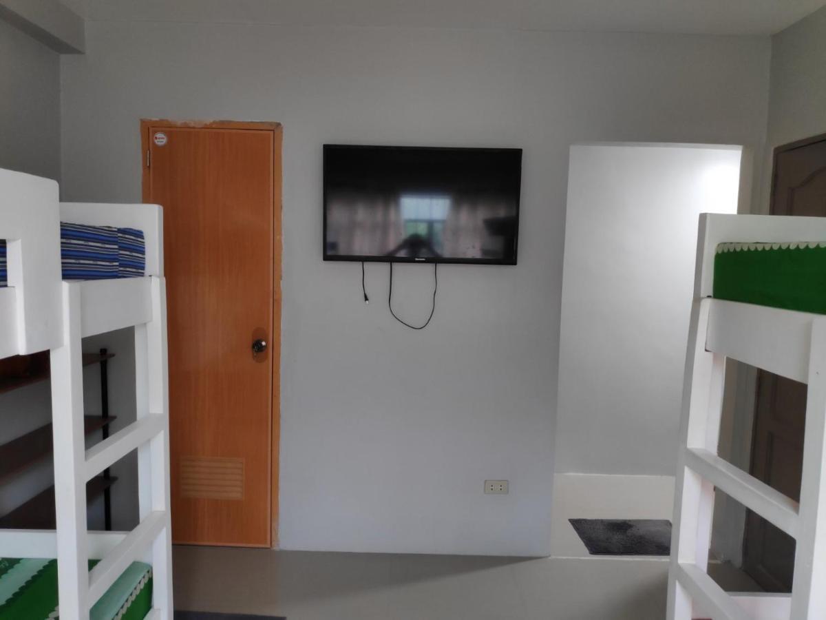Beinte Singko De Marso Apartments Candon Dış mekan fotoğraf